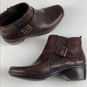 🌎Earth Origins Daphine leather ankle booties sz 8.5